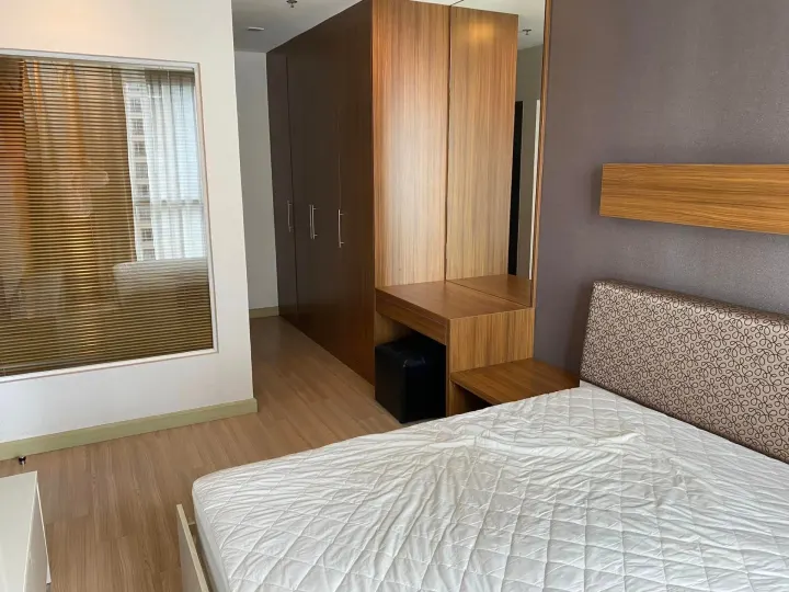 Property photos for Sky Walk Condominium