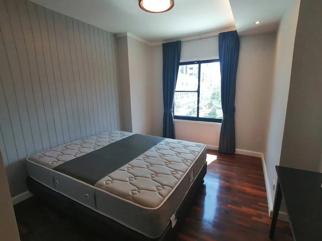 Property photos for Lily House