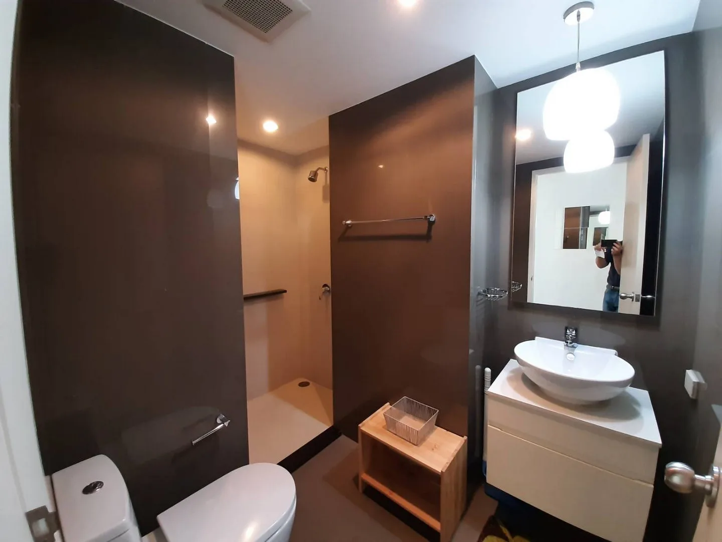 Property photos for Siri On 8