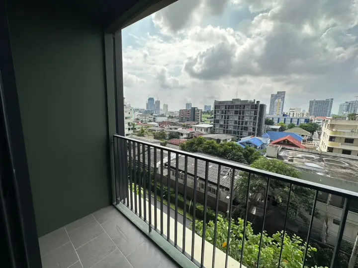Property photos for THE LINE Phahonyothin Park