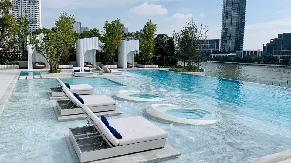 Property photos for Chapter Charoennakhorn-riverside