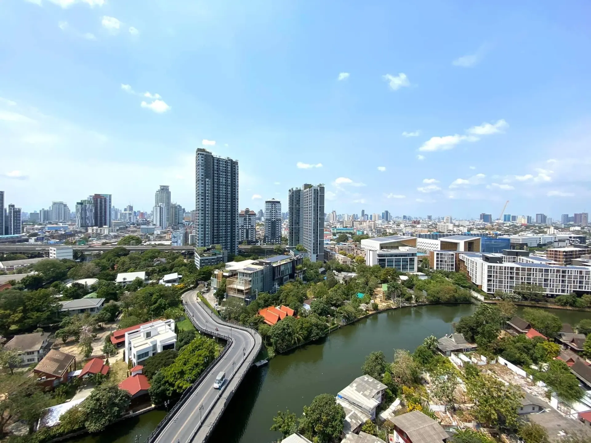 Property photos for The Base Sukhumvit 77