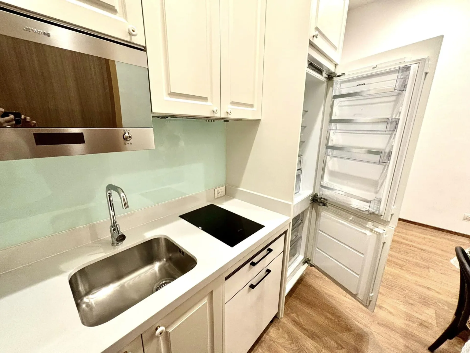 Property photos for Noble BE 33