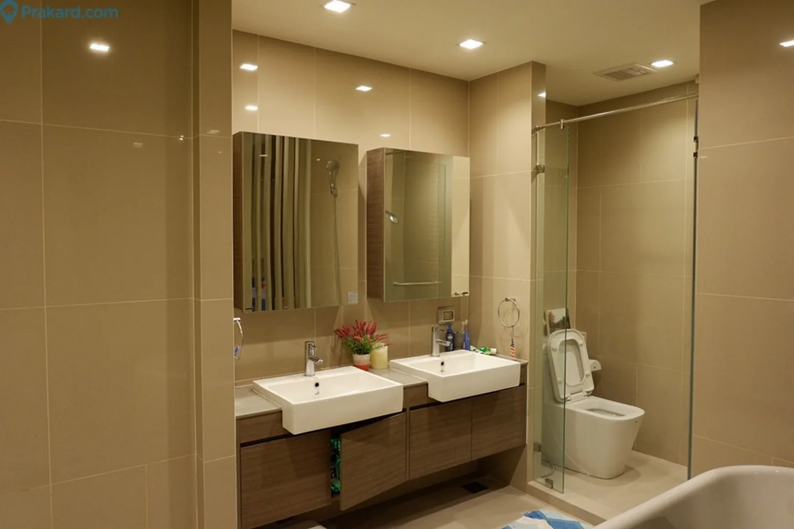 Property photos for Quinn Condo Ratchada
