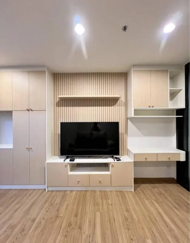 Property photos for The Line Vibe