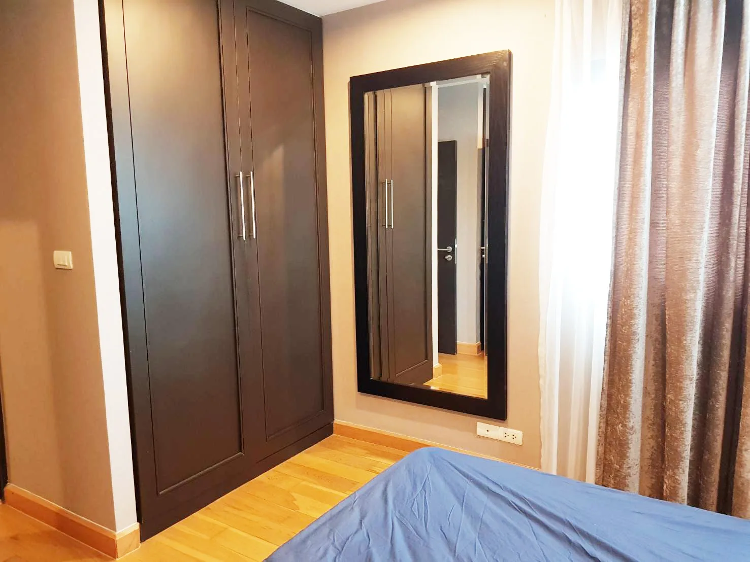 Property photos for Sathorn Gardens