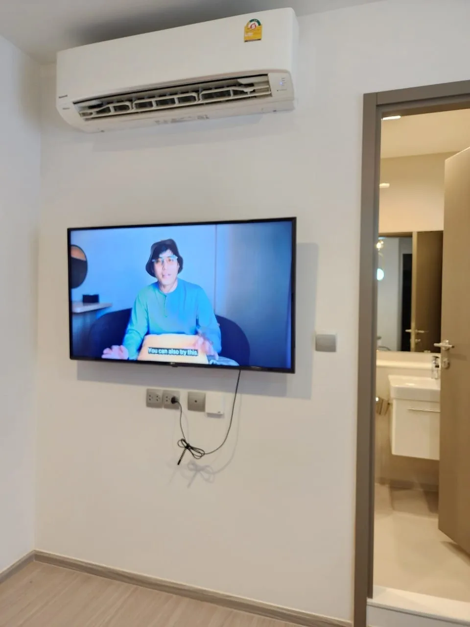 Property photos for Life Asoke Hype