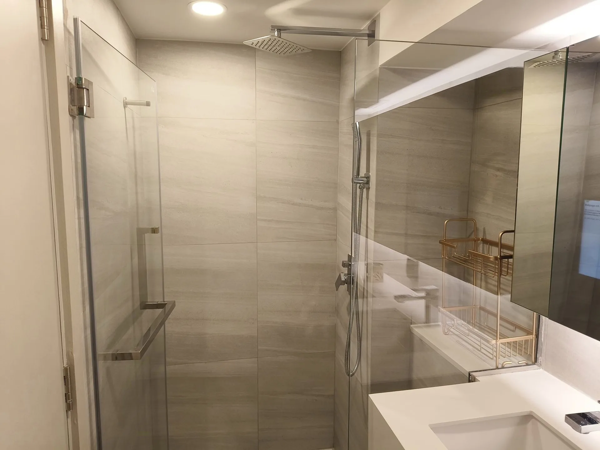 Property photos for Park Origin Chula-samyan