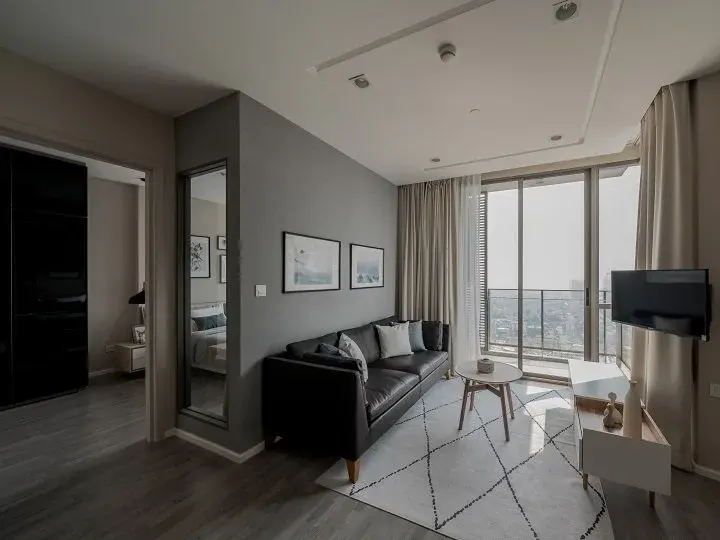Property photos for 333 Riverside