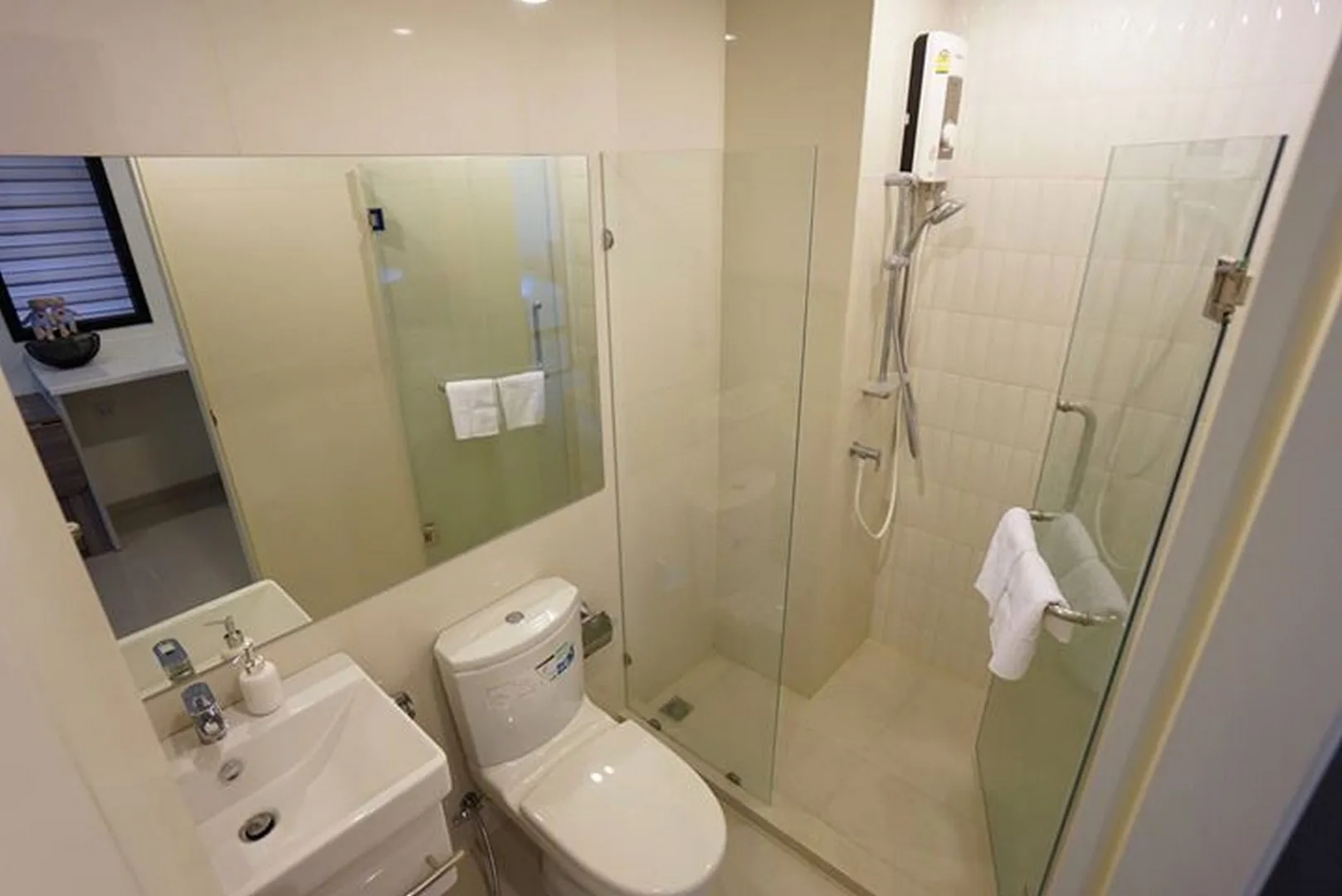 Property photos for Life Asoke