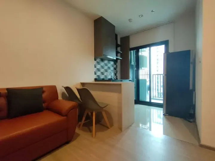 Property photos for The Base Phetchaburi-thonglor