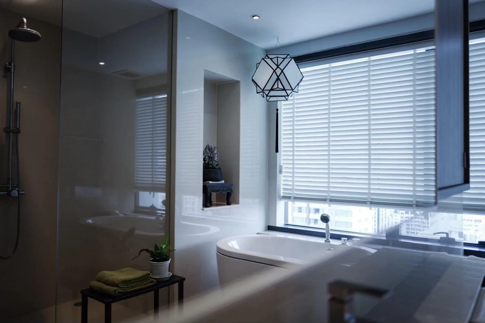 Property photos for The Royal Maneeya