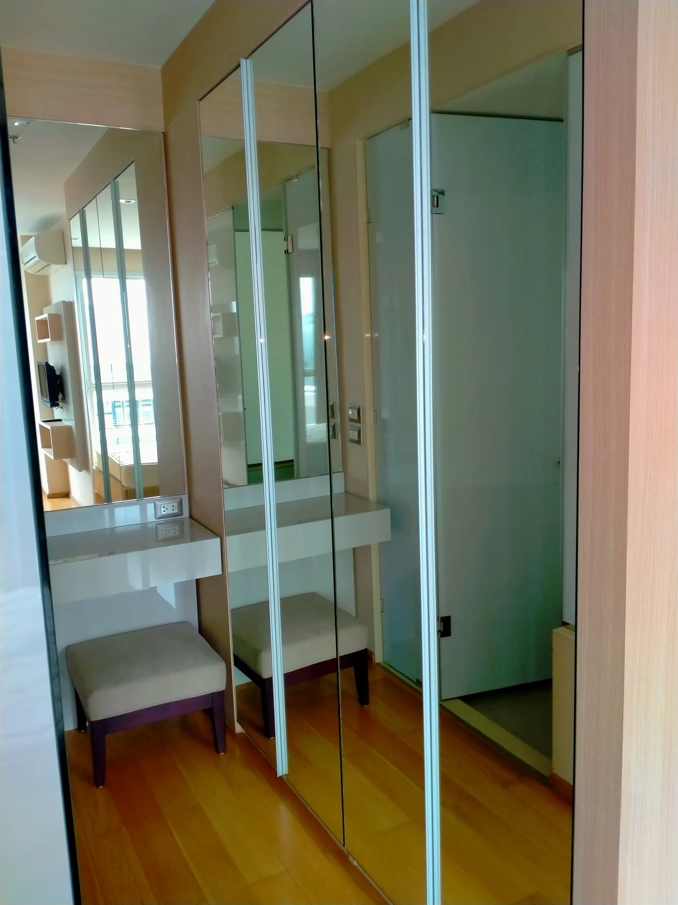 Property photos for The Address Asoke