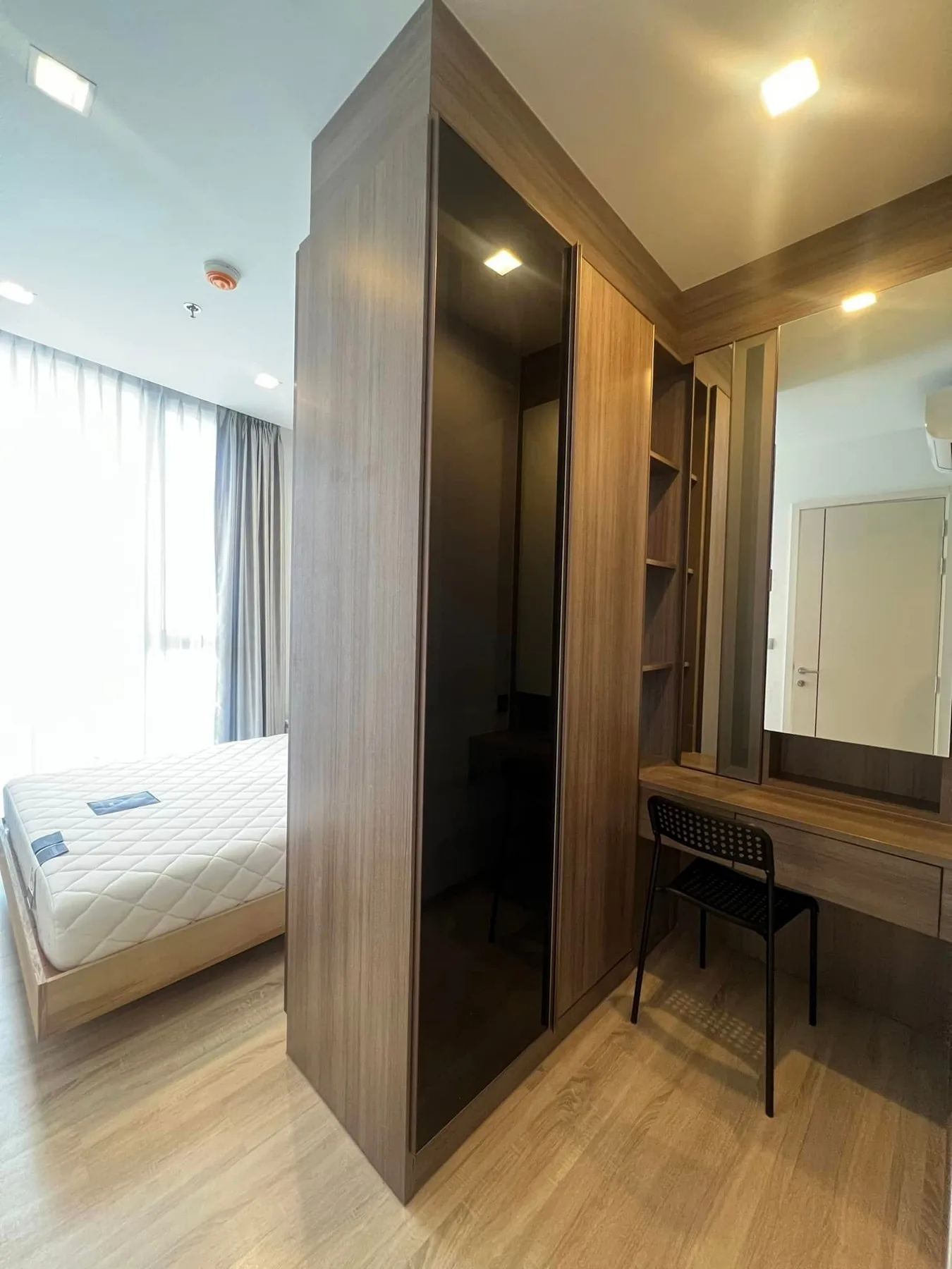 Property photos for THE LINE Phahol - Pradipat