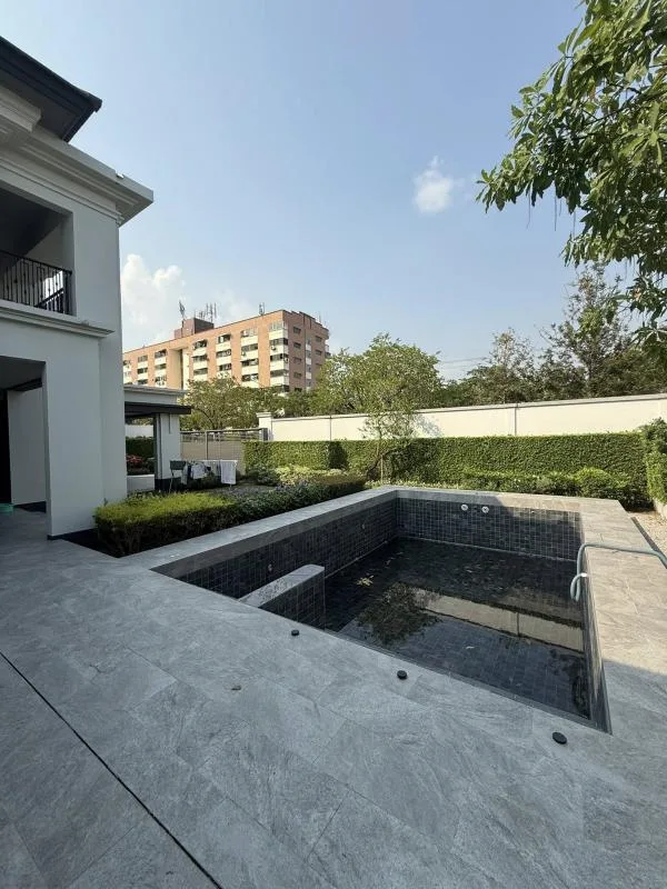 Property photos for Else Krungthep Kreetha