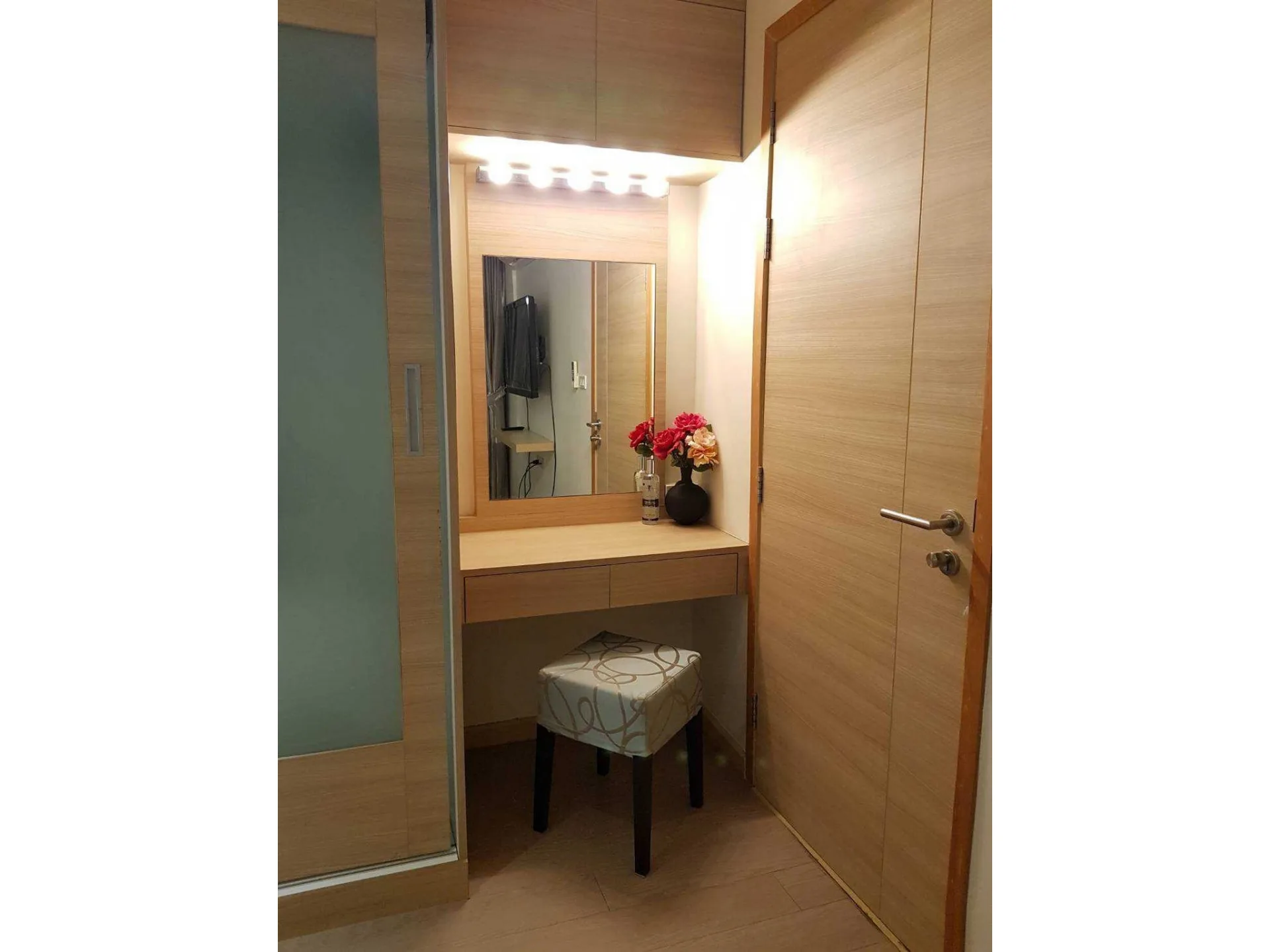 Property photos for SOCIO Reference 61