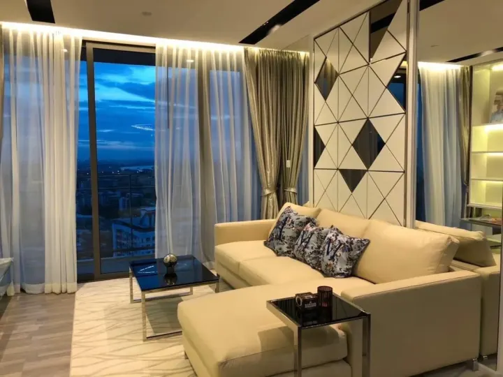 Property photos for The Room Sukhumvit 69