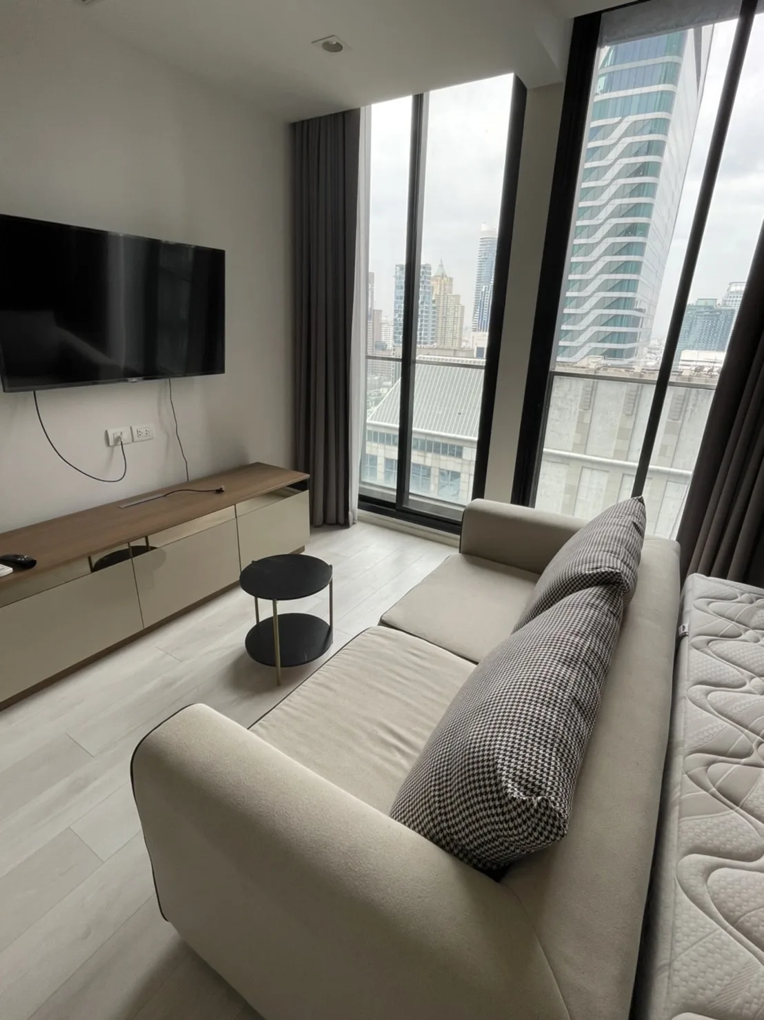 Property photos for Noble Ploenchit