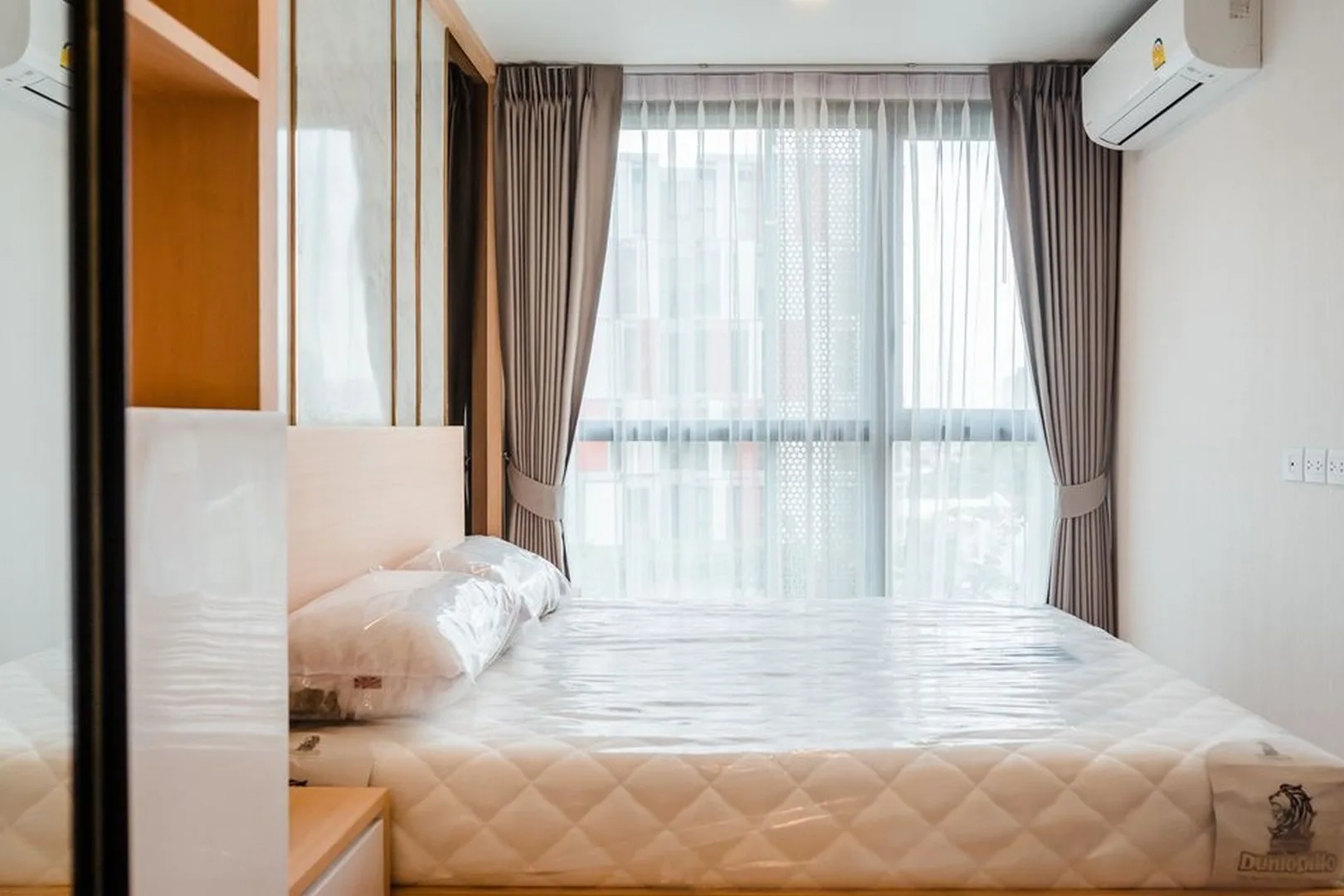 Property photos for Taka Haus Ekamai 12