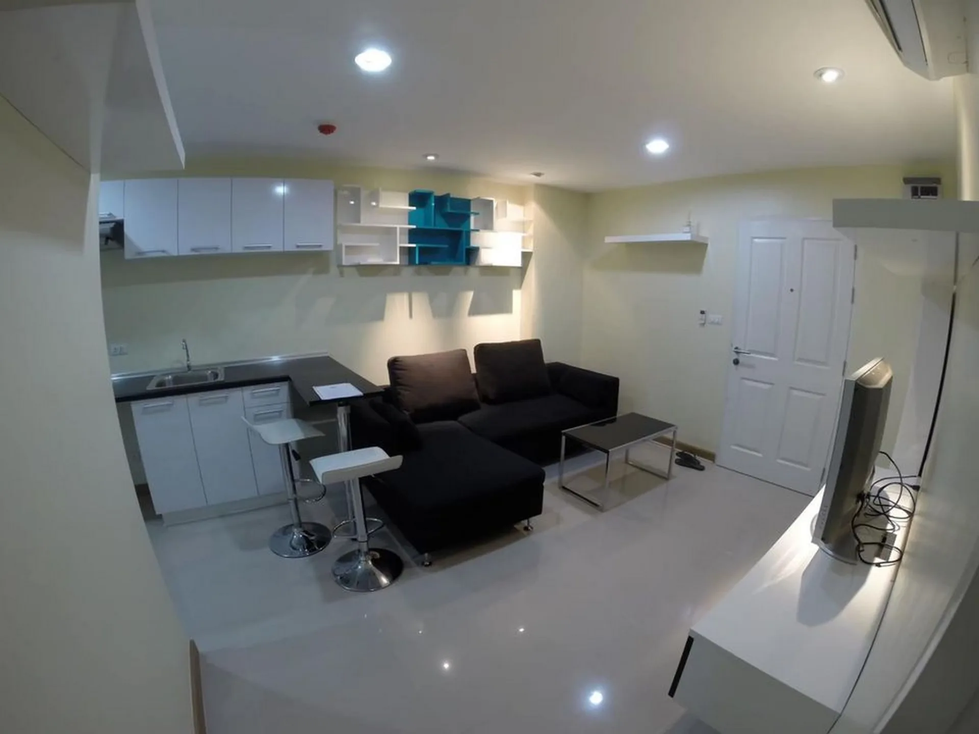 Property photos for The Link Vano Sukhumvit 64