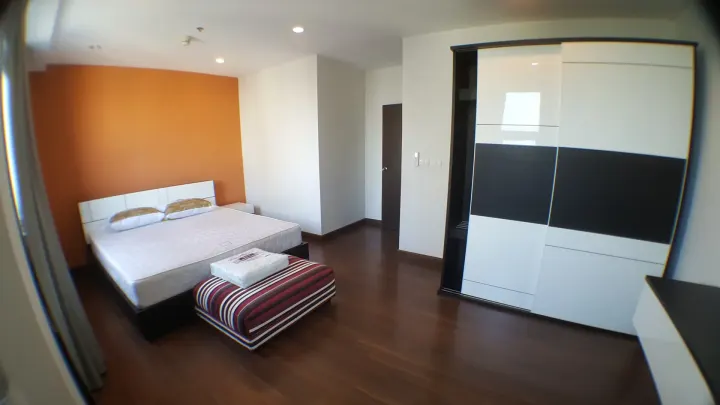 Property photos for Vista Garden