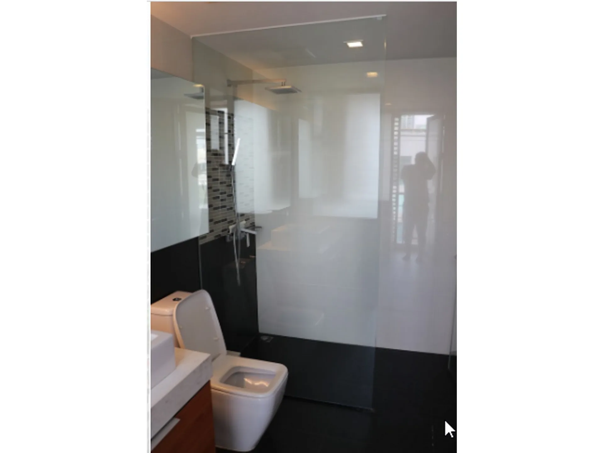 Property photos for Xvi - The Sixteenth Condominum