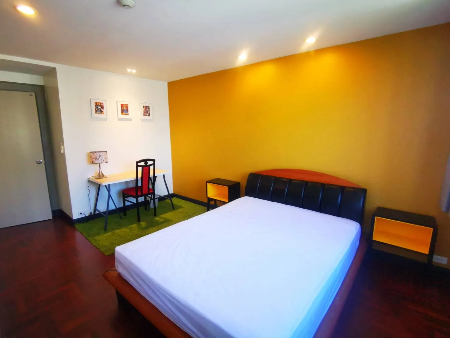 Property photos for Lake Avenue 16
