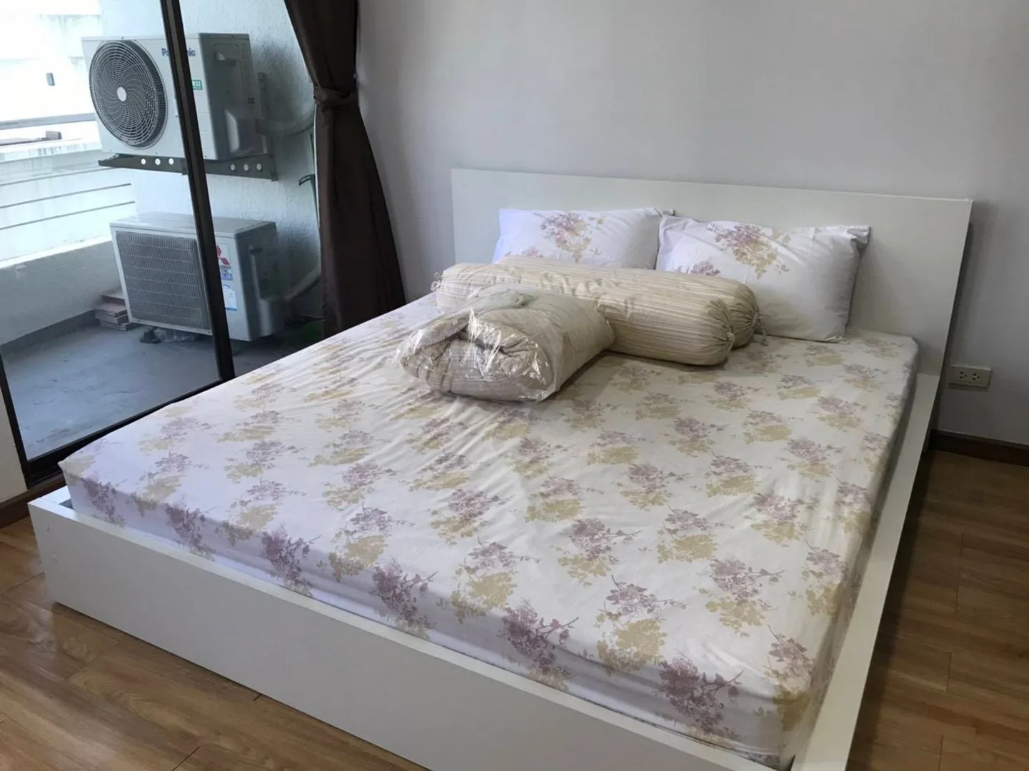 Property photos for Supalai Place