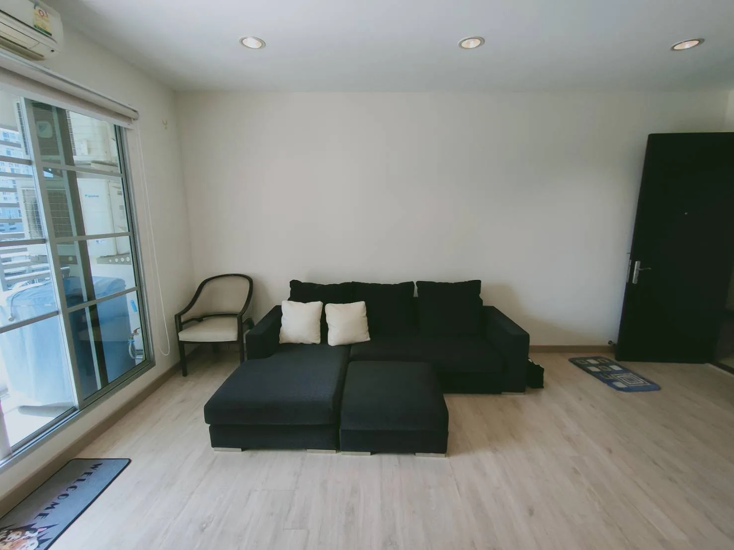 Property photos for Baan Klang Krung Siam - Pathumwan