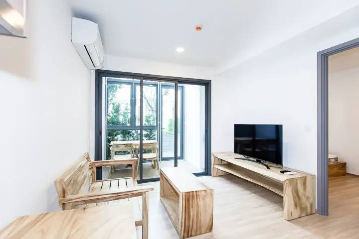 Property photos for Taka Haus Ekamai 12