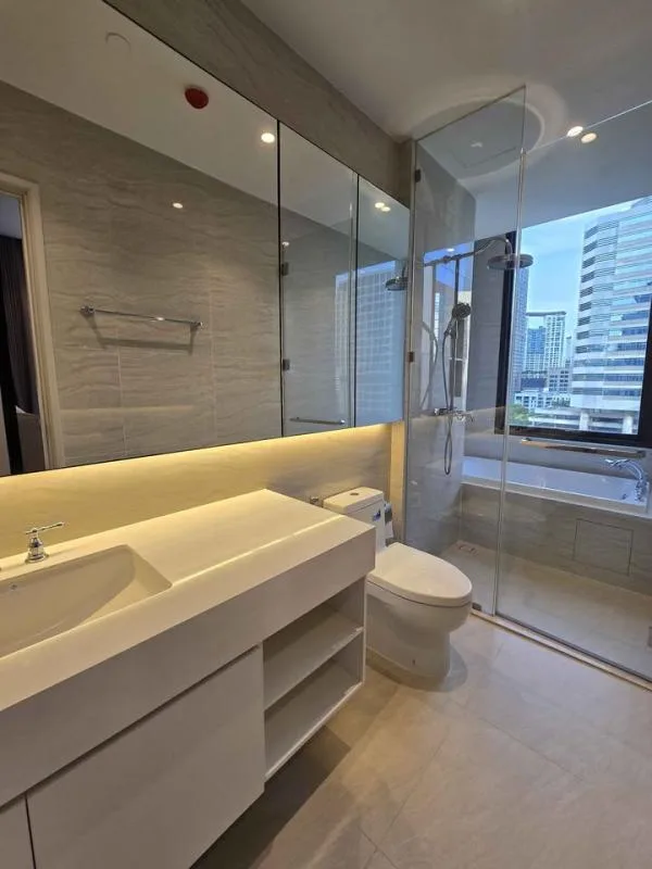 Property photos for Muniq Langsuan
