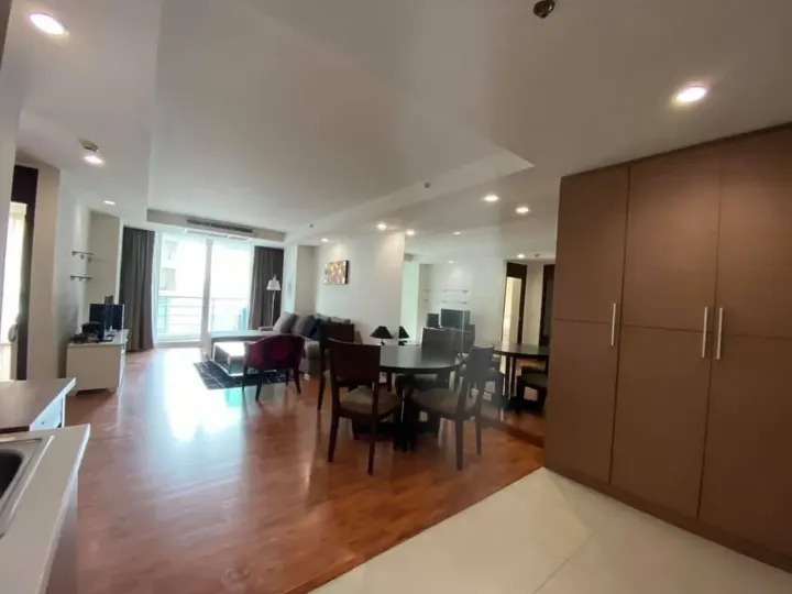 Property photos for The Rajdamri