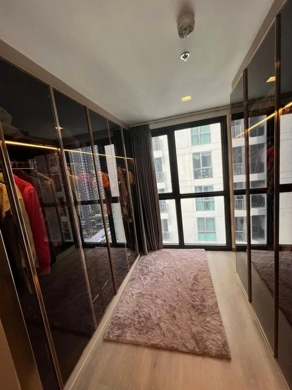 Property photos for THE LINE Phahonyothin Park