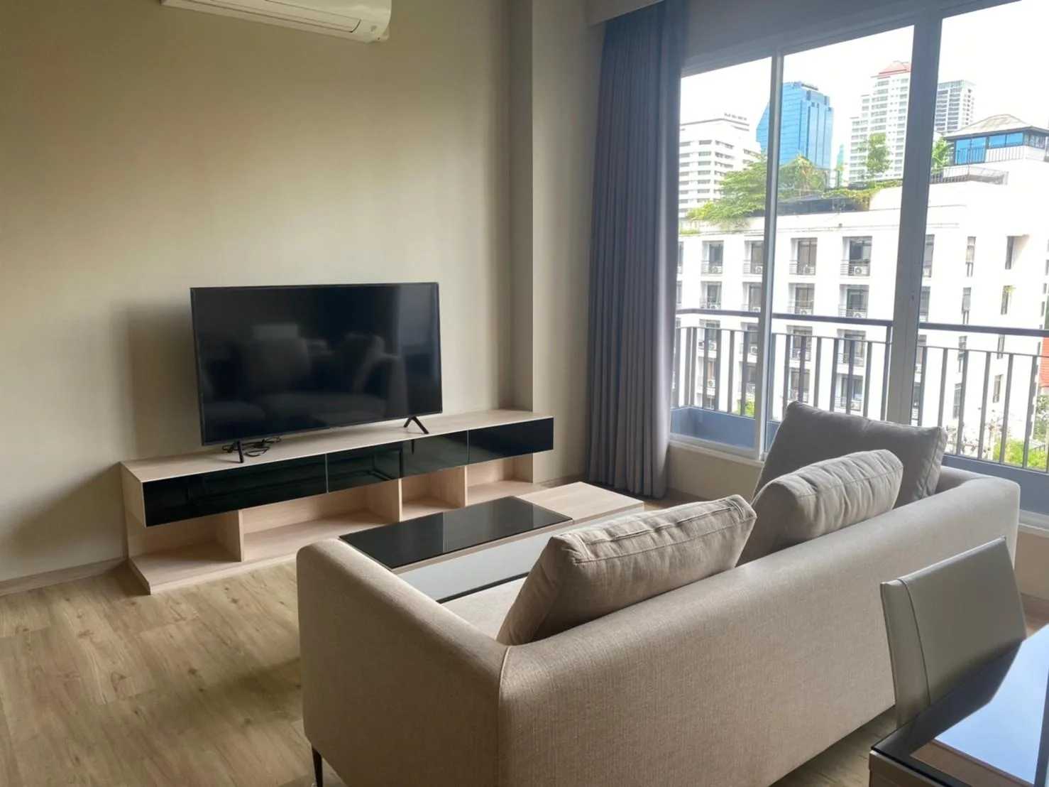 Property photos for Quartz Residence
