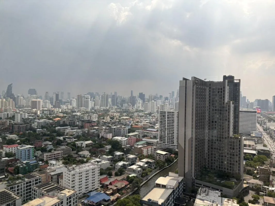 Property photos for Thru Thonglor