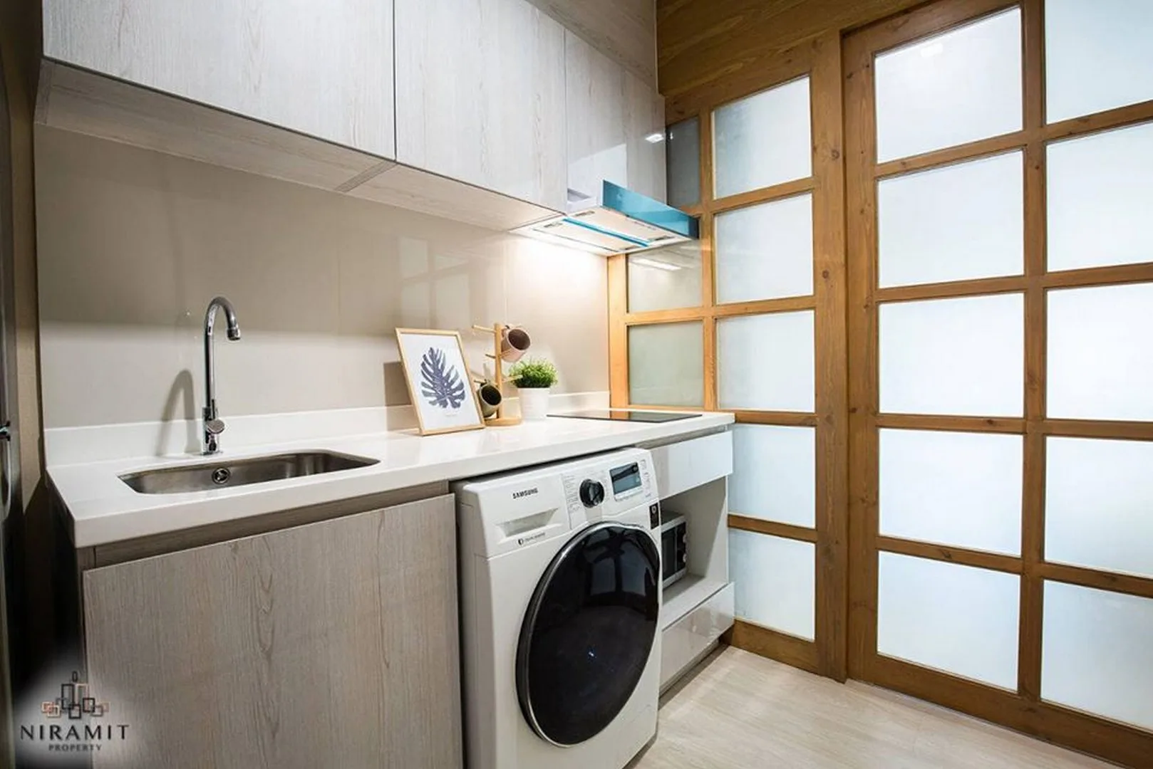 Property photos for Life One Wireless