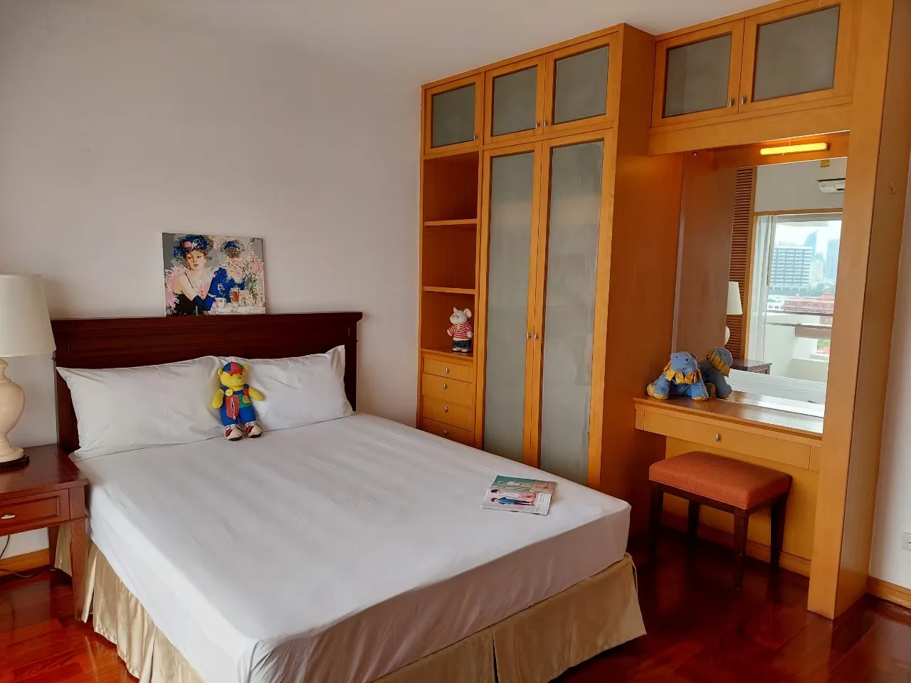 Property photos for Esmeralda Apartments