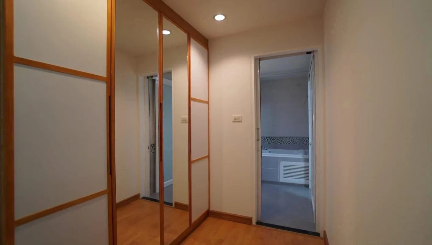 Property photos for The Waterford Sukhumvit 50 Onnut