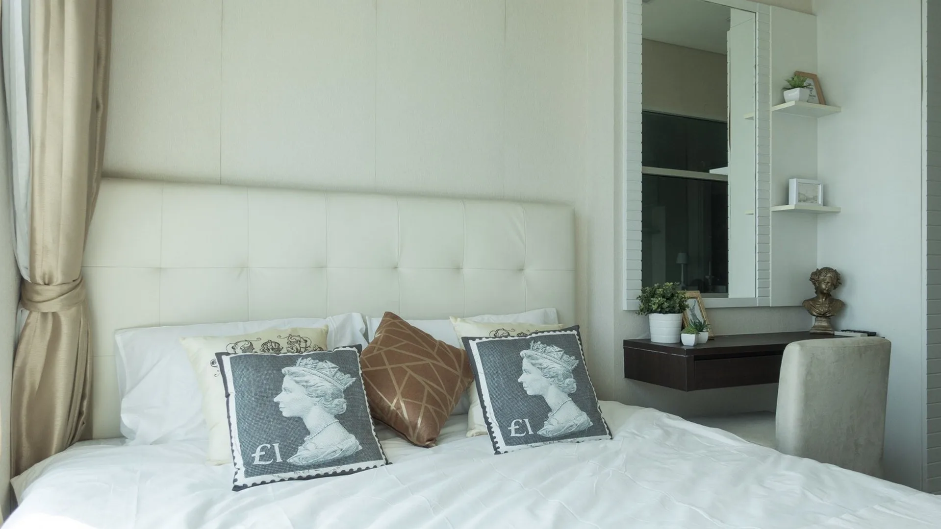 Property photos for Ivy Thonglor