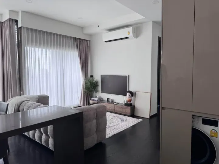 Property photos for Park Origin Thonglor