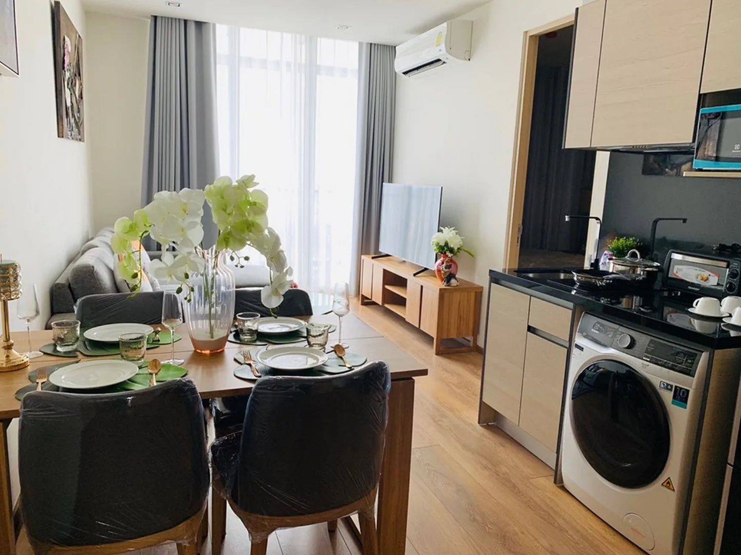 Property photos for Park Origin Phromphong