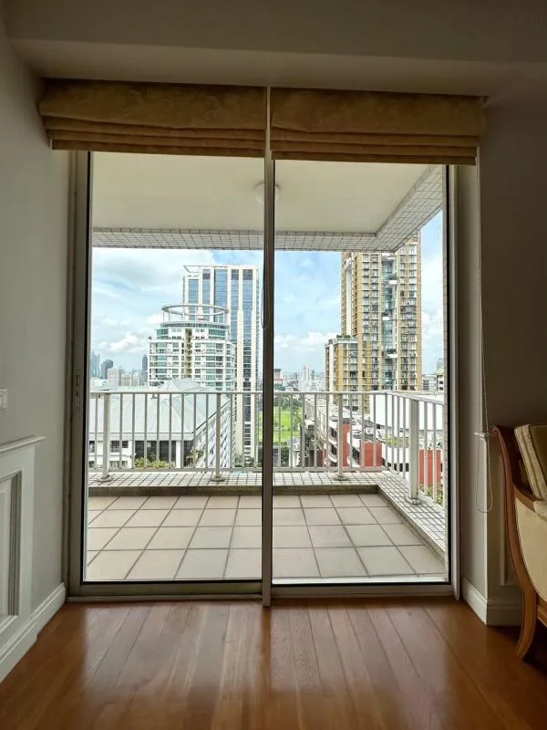 Property photos for Langsuan Ville