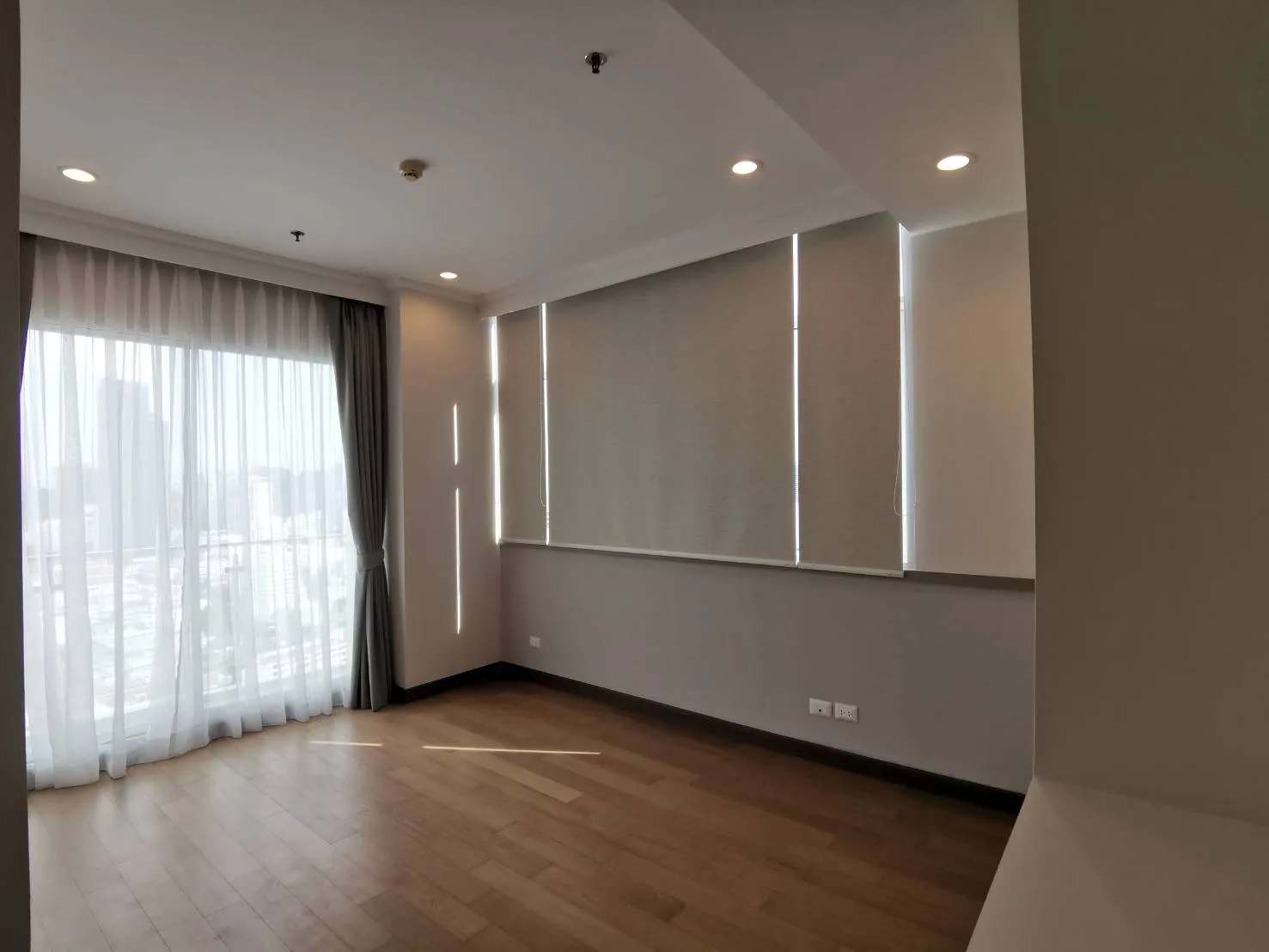 Property photos for Supalai Elite Surawong