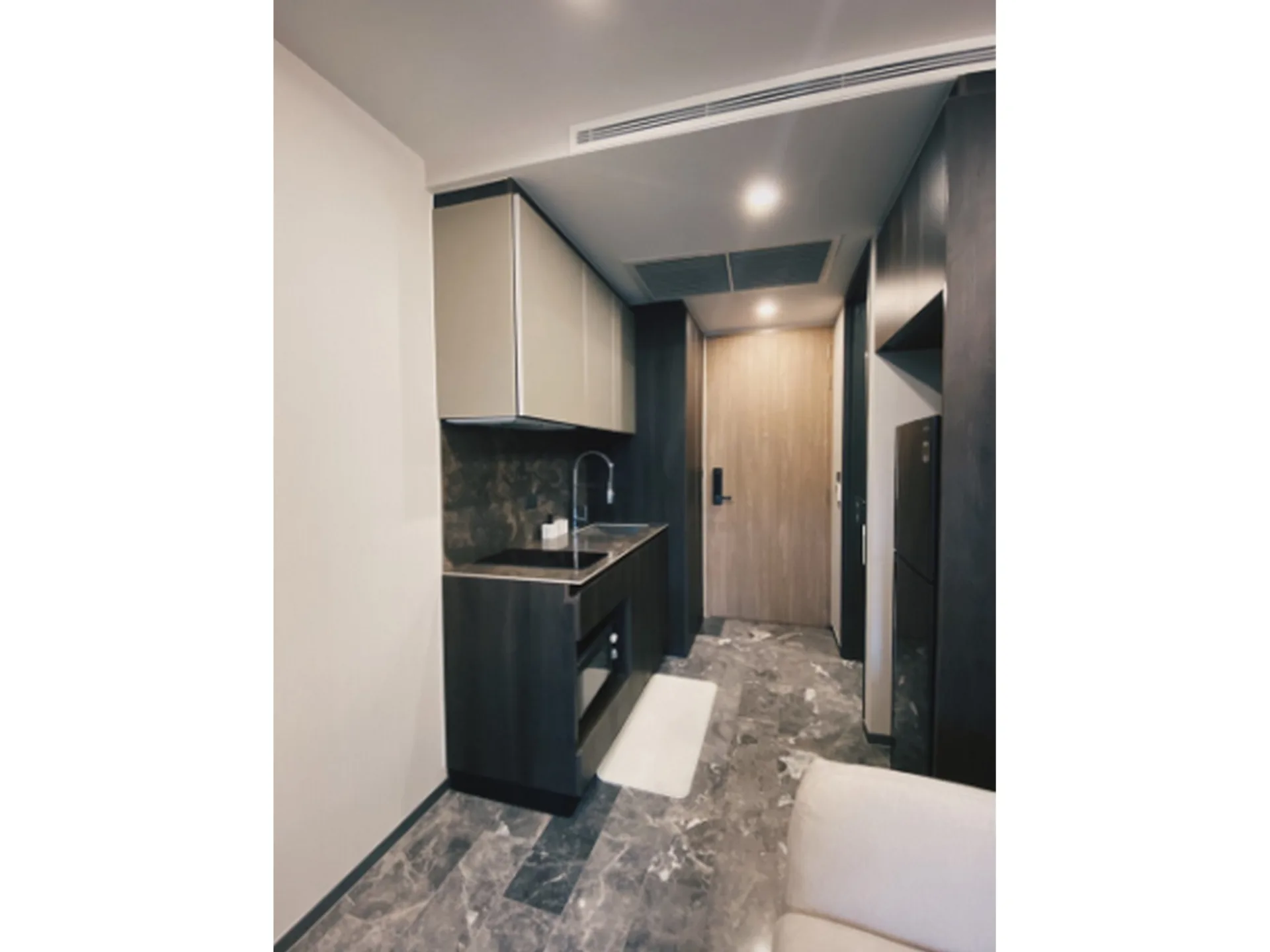 Property photos for 168 Sukhumvit 36