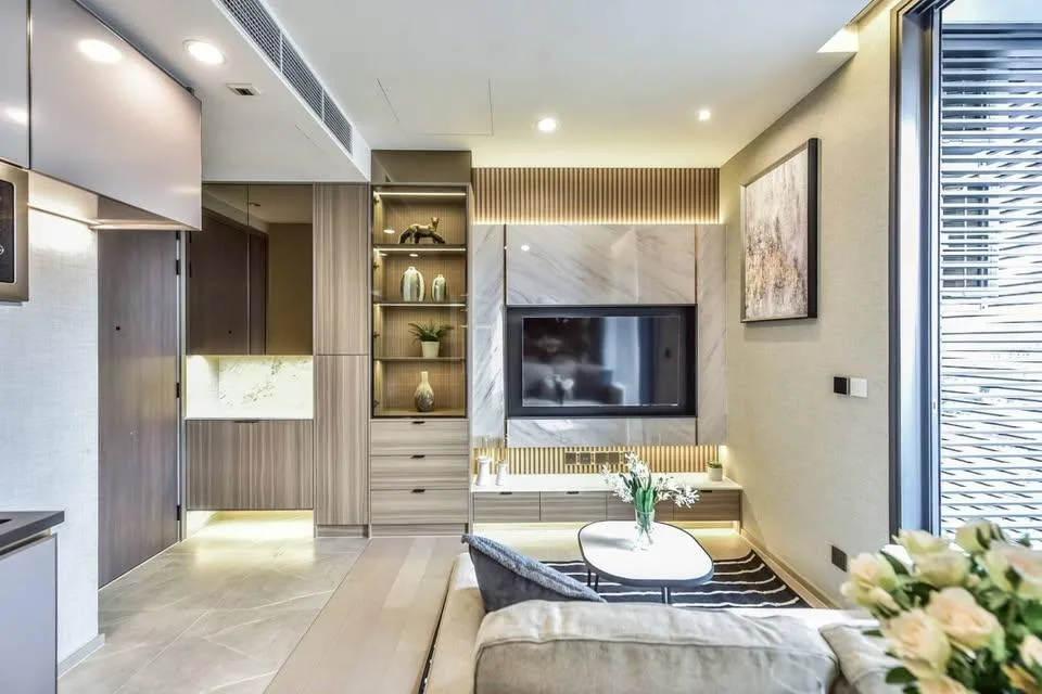 Property photos for The Extro Phayathai-rangnam