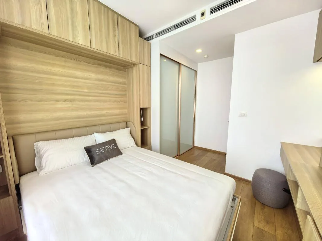 Property photos for Noble BE 33