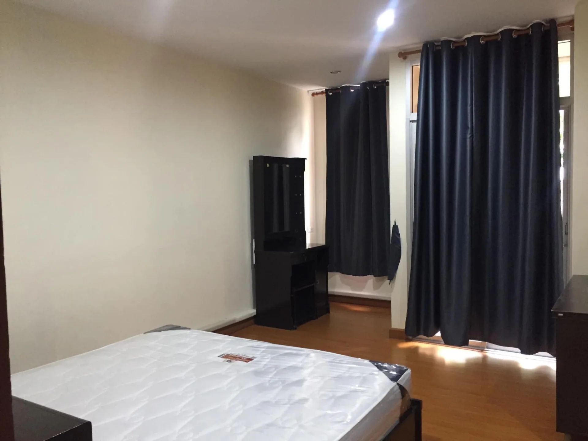 Property photos for Baan Klang Krung Resort (Ratchada 7)
