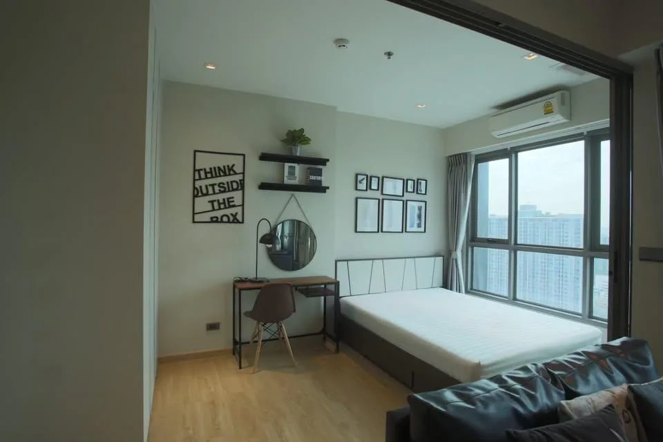 Property photos for Whizdom Station Ratchada - Thapra