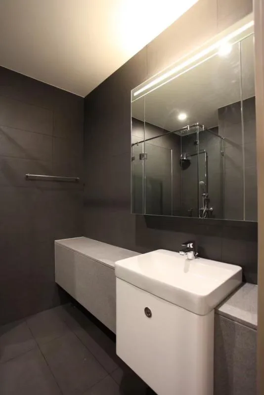 Property photos for Noble Ploenchit