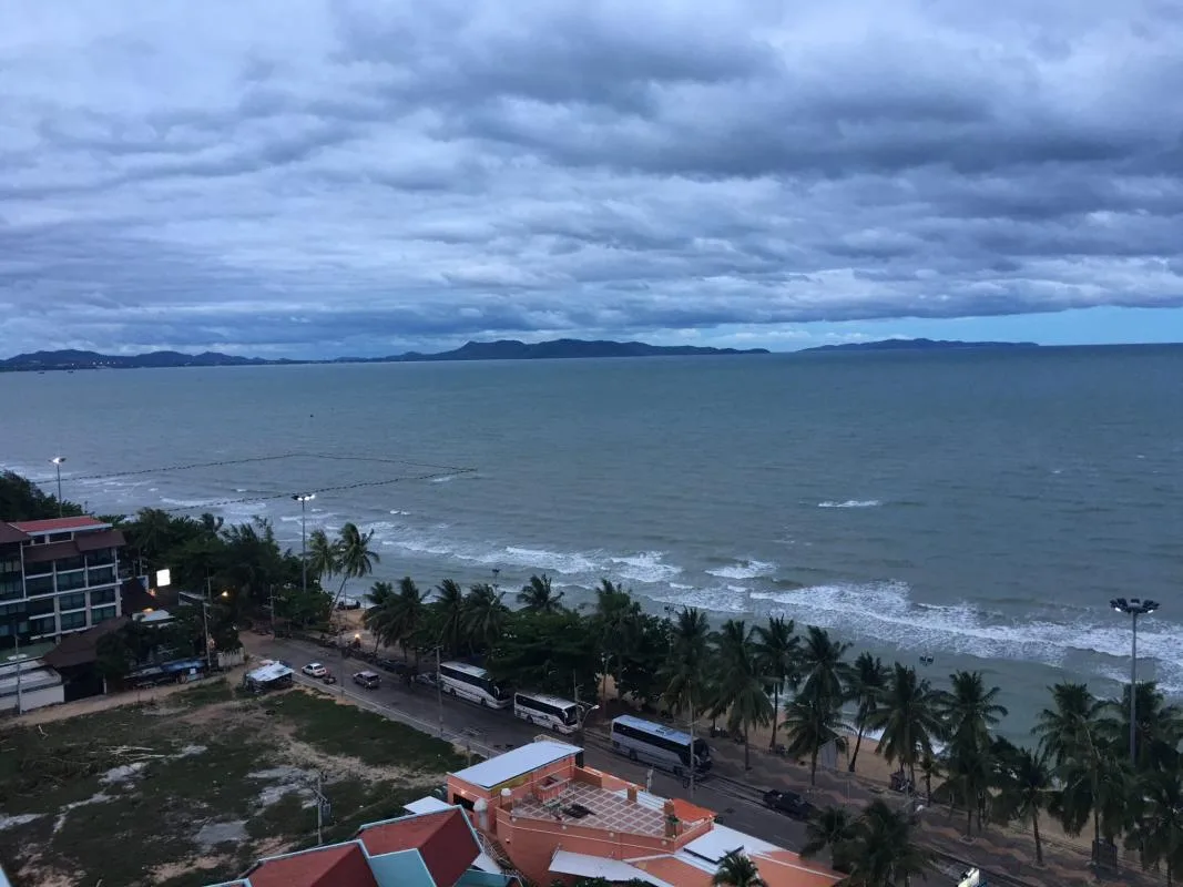Property photos for Cetus Beachfront Pattaya